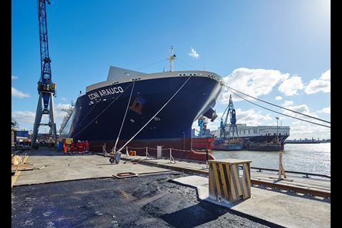 Cargo ship repair at B+V
